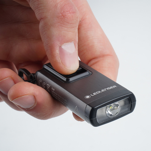 Outdoor - Ledlenser - Wiederaufladbare LED-Taschenlampe / Schlüsselring K6R - 400 lm - Mit Rotlichtmodus - Grau - 502577 - LED-Taschenlampen