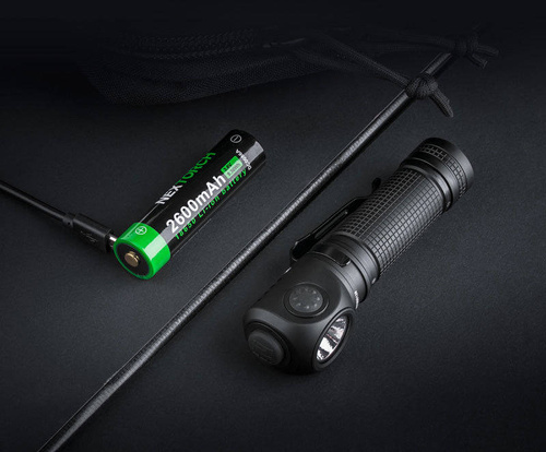 Akku-Taschenlampen - NEXTorch – P10 LED-Winkel-Taschenlampe – 1400 lm – Schwarz – P10