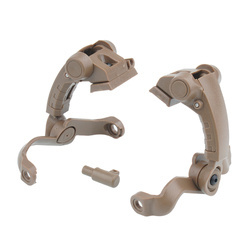 Earmor - M16-Schienenmontagesatz für Earmor Mark 3 an ARC-Schienen - Coyote Tan