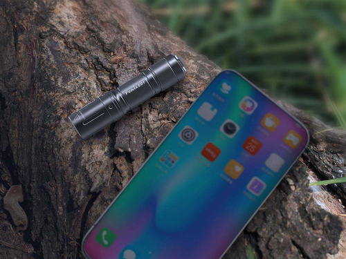 LED-Taschenlampen - Fenix - E01 V2.0 Taschenlampe - 100 Lumen