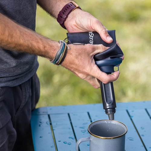 LifeStraw - Peak Squeeze Bottle Faltflasche - 0,65 L - Dark Mountain Gray - Wasseraufbereitung