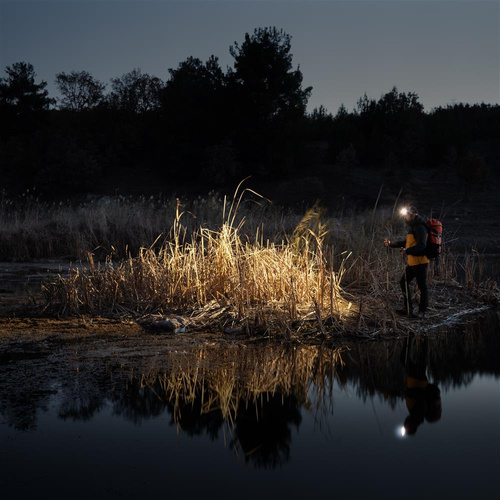 LED-Taschenlampen - Fenix - LED-Stirnlampe 16R mit 3000 mAh Akku - 1250 Lumen - HP16R