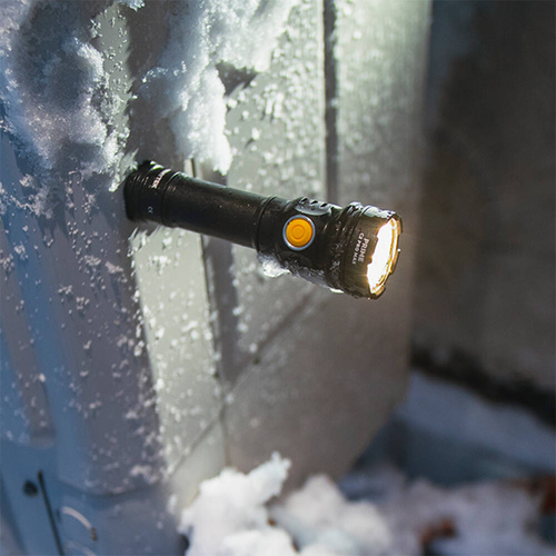 LED-Taschenlampen - Armytek - Taktische Taschenlampe Prime C2 Pro Max - Magnetisches Ladegerät - 4000 lm - 21700 - Schwarz - F08601C