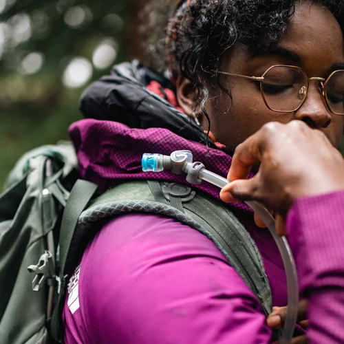 Wasserbehälter & Feldflaschen - HydraPak - Hydration System Tube Holder Magnet Clip - A176