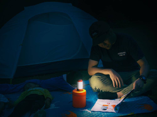 Outdoor - Fenix - CL26R LED-Campinglampe mit Akku 18650 2600 mAh - 400 lm - Schwarz - LED-Taschenlampen