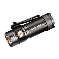 Fenix - E18R V2.0 LED-Taschenlampe mit 700-mAh-Akku - 1200 Lumen - E18R V2.0