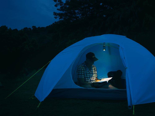 Fenix - Camping LED Taschenlampe - 2600 mAh 3,6 V - Grün - CL26R - LED-Taschenlampen