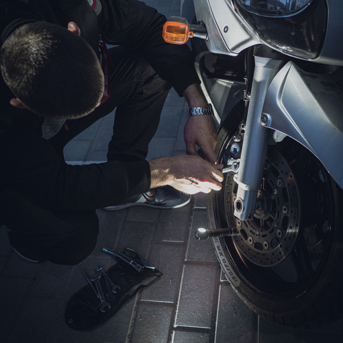 Armytek - Stirnlampe Wizard C2 Pro - Magnetisches Ladegerät - 2500 lm - 18650 - Sand - F08701CS - LED-Taschenlampen - Outdoor