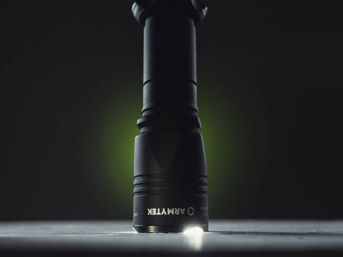 Outdoor - Armytek - Dobermann Pro Taktische Taschenlampe Magnet USB - Weiß - 1500 lumen - F07501C - LED-Taschenlampen