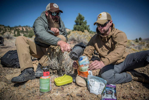 Militärjacken - Helikon - Jacke Wolfhound Hoodie - Windpack Nylon - PenCott WildWood - KU-WLH-NL-45