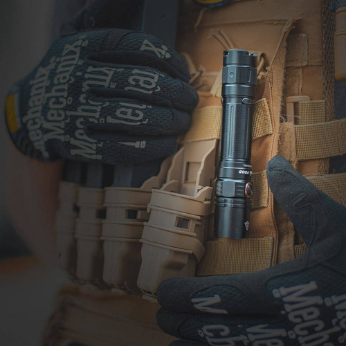 Fenix - Taktische LED-Taschenlampe wiederaufladbar - 1700 Lumen - 2600 mAh - Schwarz - PD35 V3.0 - LED-Taschenlampen