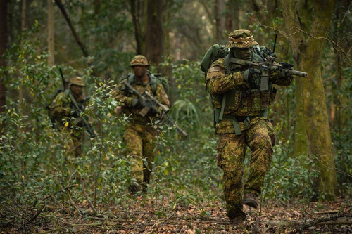 Helikon - Militärhosen CPU® - Navy Blue - SP-CPU-PR-37 - Cargohosen - Bekleidung