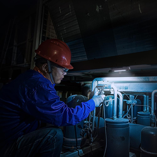 Fenix - Wiederaufladbare LED-Taschenlampe WT16R - Werkstatt - 300 Lumen - Schwarz - 039-479 - LED-Taschenlampen - Outdoor