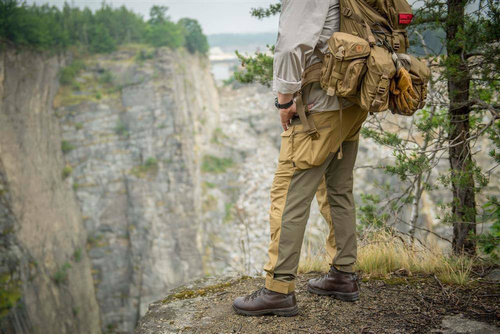 Cargohosen - Helikon - Hybrid Outback Pants® Hose - DuraCanvas® - Coyot / Taiga Green- SP-HOP-DC-1109A