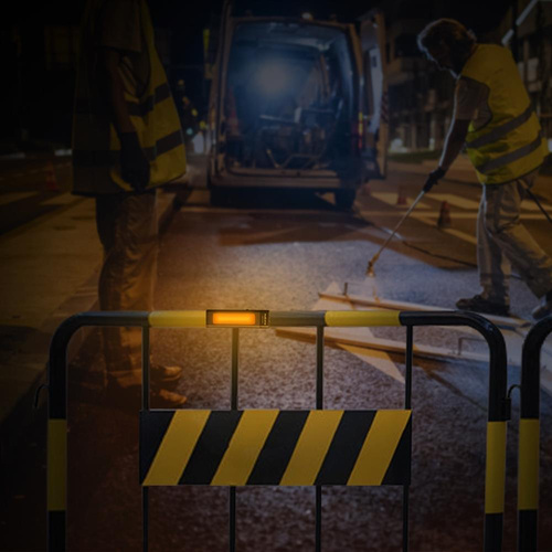 Fenix - Wiederaufladbare LED-Taschenlampe WT16R - Werkstatt - 300 Lumen - Schwarz - 039-479 - LED-Taschenlampen