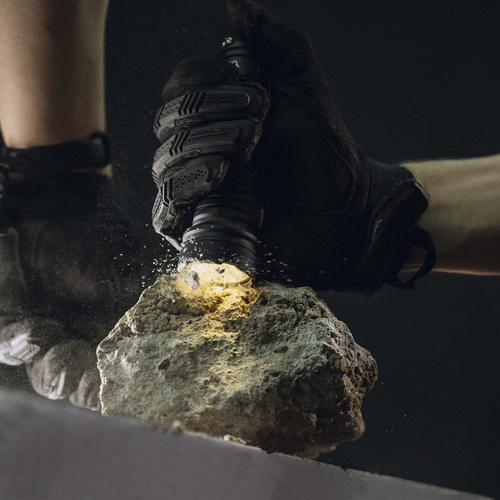 Armytek - Taktische Taschenlampe Prime C2 Pro Max - Magnetisches Ladegerät - 4000 lm - 21700 - Schwarz - F08601C - LED-Taschenlampen