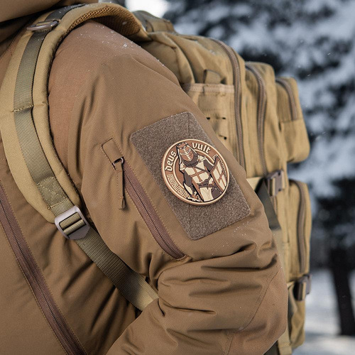 M-Tac - Deus Vult 3D PVC Aufnäher - Coyote - 51116005 - 3D PVC Morale Patches - Verschiedenes