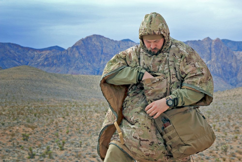 Helikon - Swagman Roll® Poncho - Climashield® Apex™ - Aqua Blau - PO-SMR-NL-1H - Militärjacken