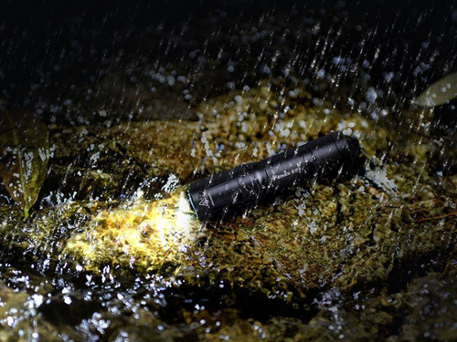 Outdoor - Fenix - E01 V2.0 Taschenlampe - 100 Lumen - LED-Taschenlampen