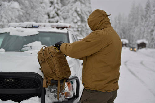 Militärjacken - Helikon - Leichte Winterjacke Level 7 - Climashield® Apex™ - Schwarz - KU-L70-NL-01