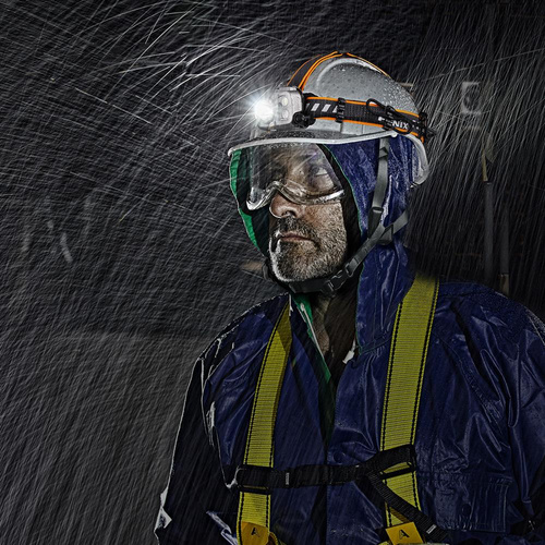 Fenix - LED-Stirnlampe 16R mit 3000 mAh Akku - 1250 Lumen - HP16R - LED-Taschenlampen