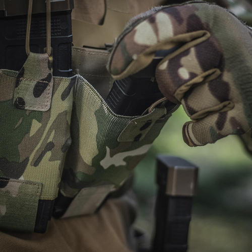 - Magazin & Munitionstaschen