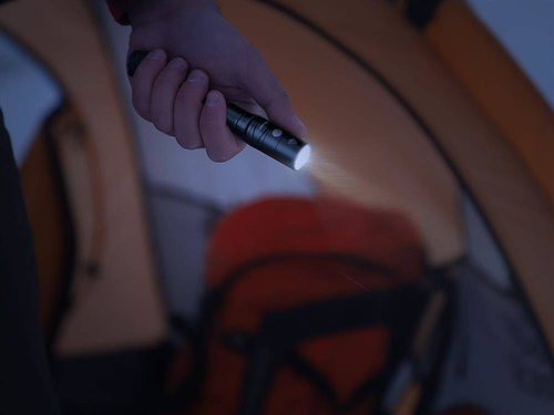 LED-Taschenlampen - Fenix - LD22 V2.0 LED-Taschenlampe mit 1600-mAh-Akku - 800 Lumen - LD22 V2.0