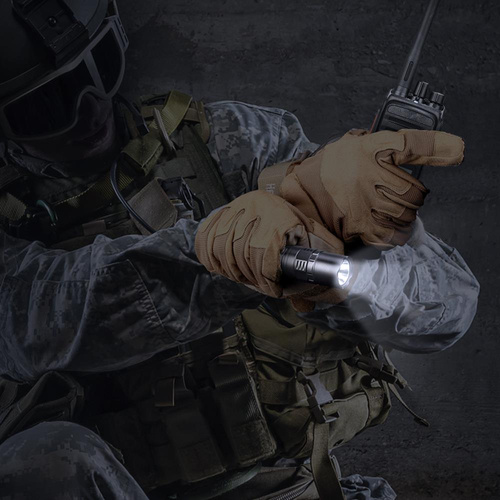 LED-Taschenlampen - Fenix - LED-Taktische Taschenlampe mit wiederaufladbarem Akku - 5000 mAh - 3000 lm - PD36 Tac