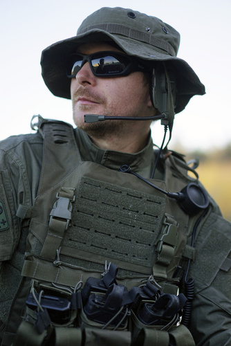 TF-2215 - Plate Carrier Modular Weste - Coyote - 129788 - Integrierte Westen - Ausrüstung