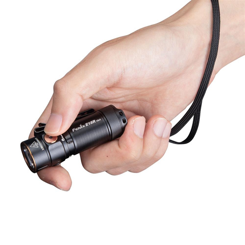 Outdoor - Fenix - E18R V2.0 LED-Taschenlampe mit 700-mAh-Akku - 1200 Lumen - E18R V2.0 - LED-Taschenlampen